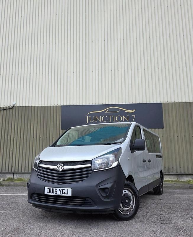 Used Vauxhall Vivaro S 2016 Silver MPV