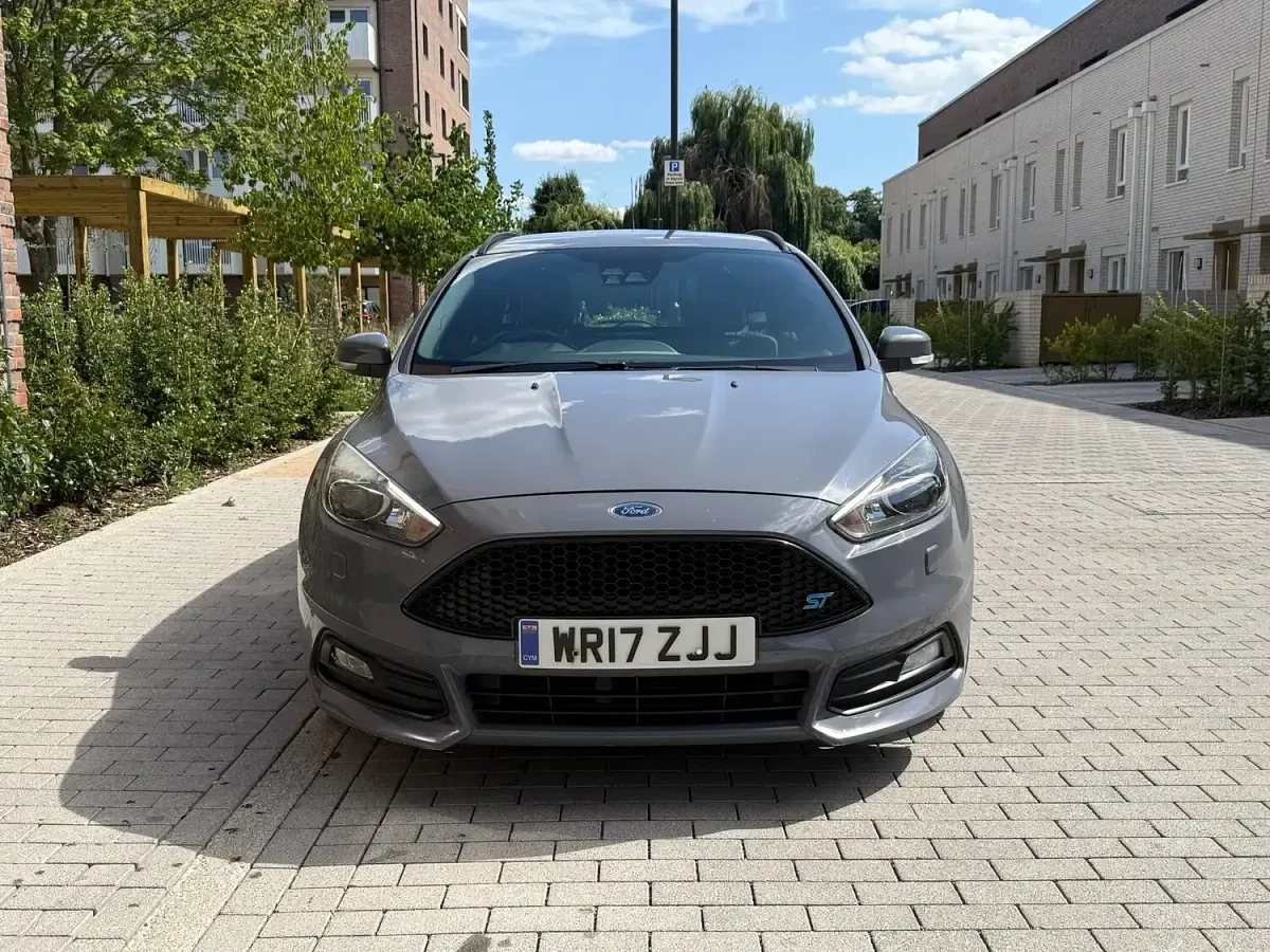 Used Ford Focus ST 2017 Grey Estate