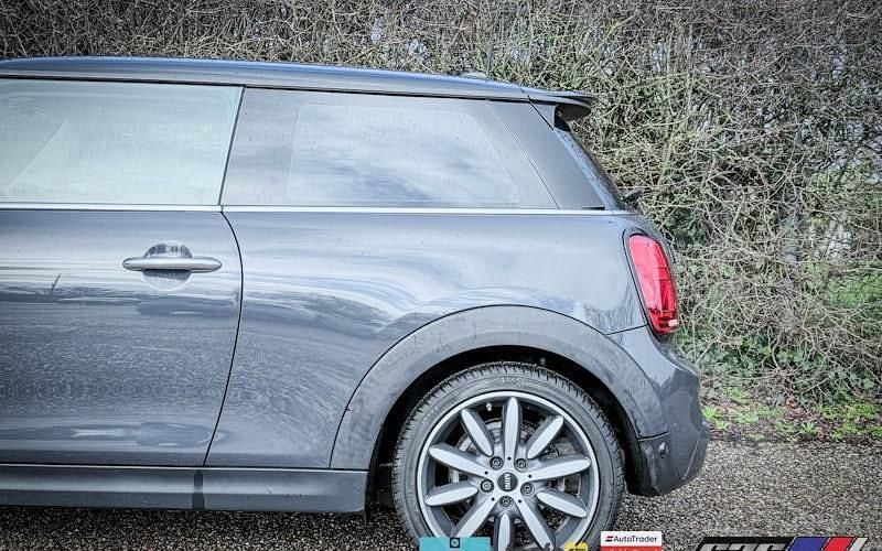 Used Mini Cooper S Exclusive 192 HP (141 kW) 2020 Hatchback