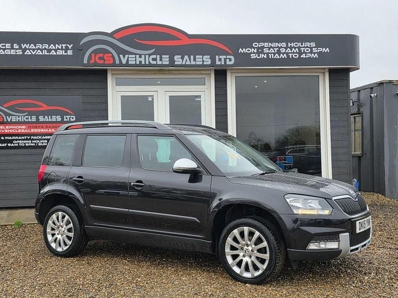 Used Skoda Yeti SE 105 HP (77 kW) 2015 Black SUV