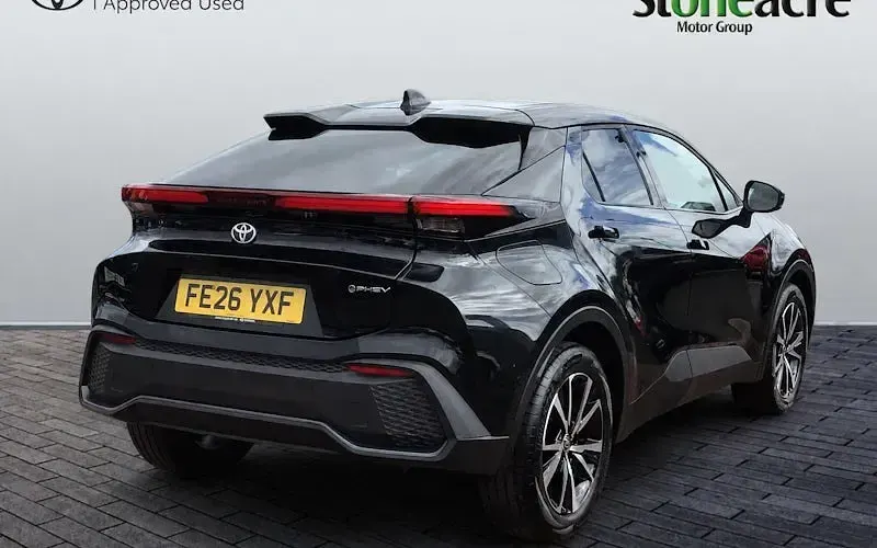 Used Toyota C-HR Design 223 HP (164 kW) 2026 Black SUV