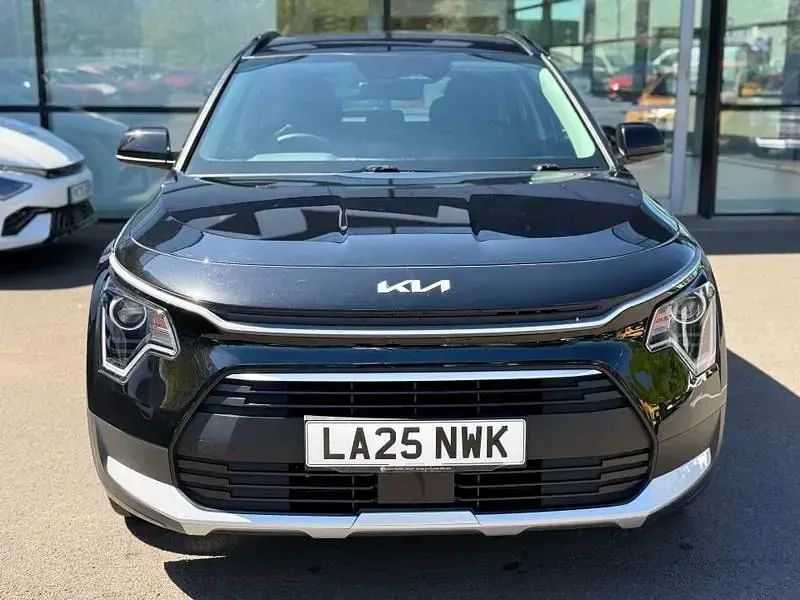 Używany Kia Niro 2025 Czarny SUV