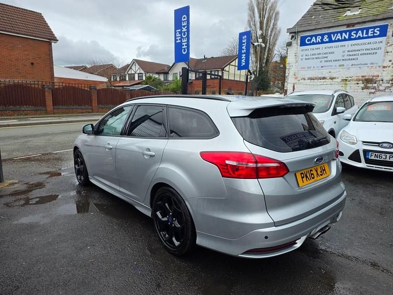 Used Ford Focus ST 2016 Silver Estate