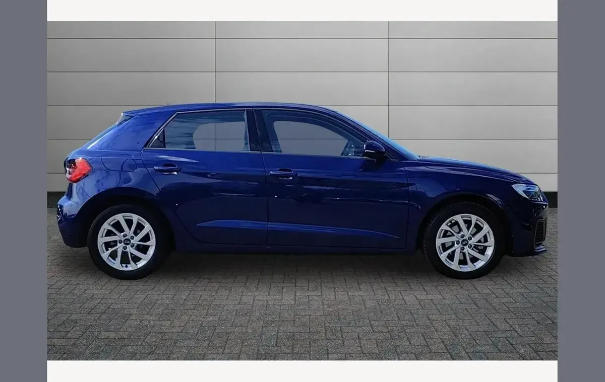 Used Audi A1 Sport 116 HP (85 kW) 2024 Blue SUV