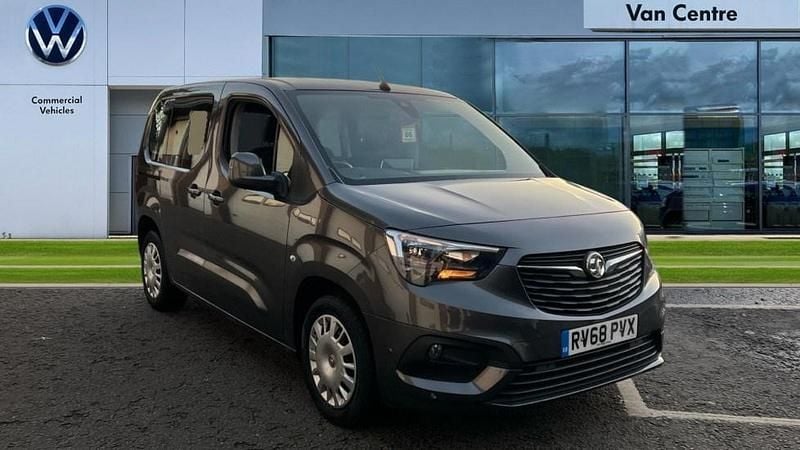 Grey Used 2018 Vauxhall Combo MPV | £11,589 (Good price) - Image 1/4
