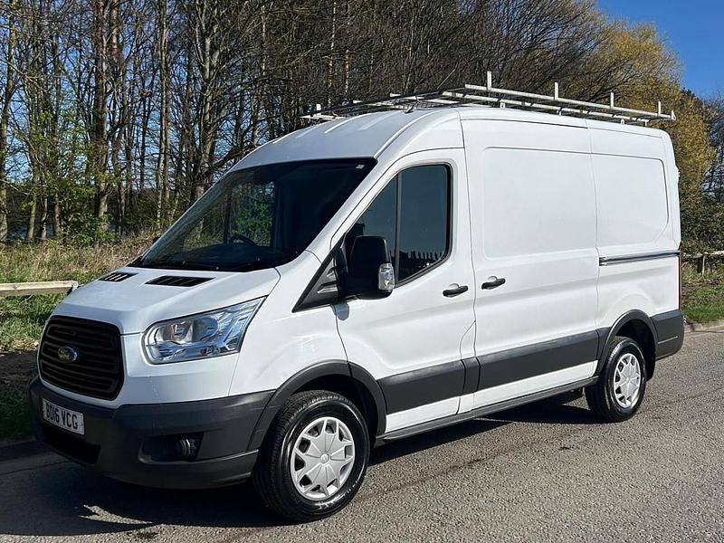 Usado Ford Transit 125 HP (91 kW) 2016 Branco Van