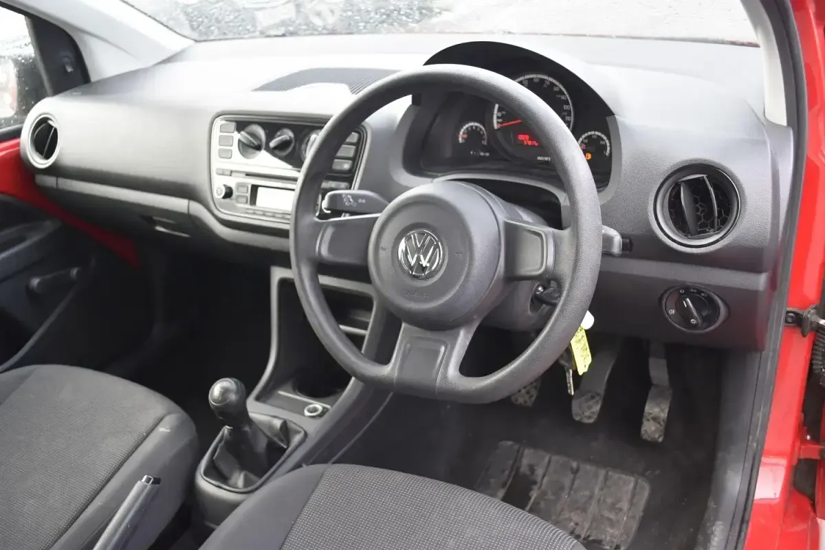 Used VW up! take up! 60 HP (44 kW) 2012 Red Hatchback