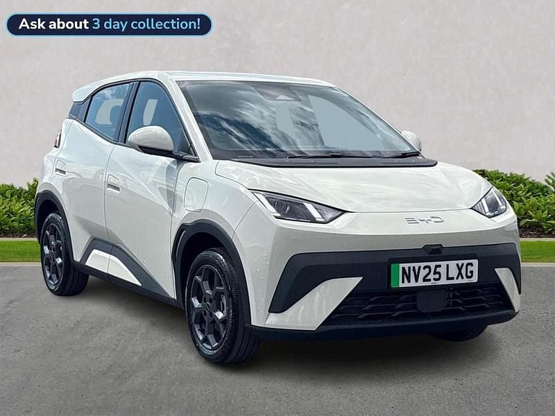 White New 2025 BYD Dolphin Boost Hatchback | £17,999 (Fair price) - Image 1/4