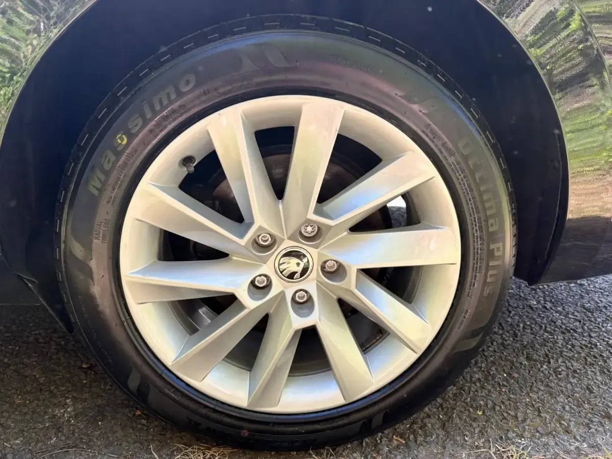 Gebraucht Skoda Superb SE 2021 Schwarz Kombi