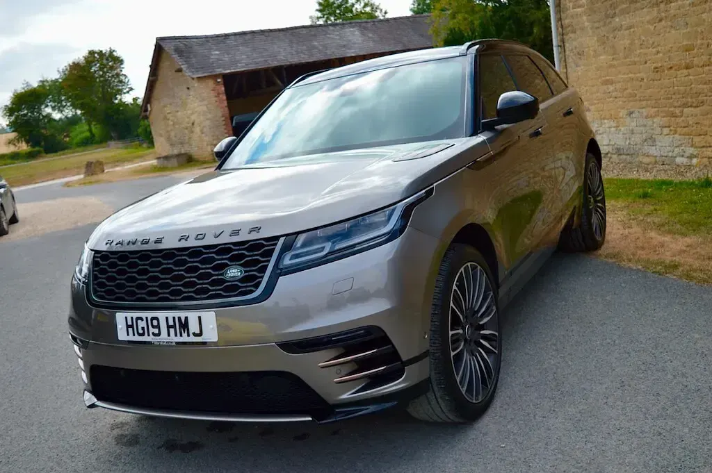 Used Land Rover Range Rover Velar HSE Dynamic 2019 Silver SUV