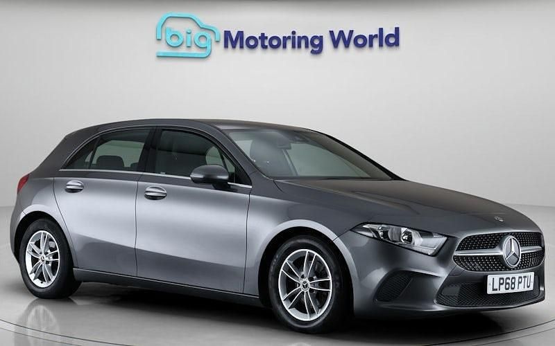 Used 2022 Mercedes A180 SE Hatchback | £12,500 (Super price) - Image 1/4