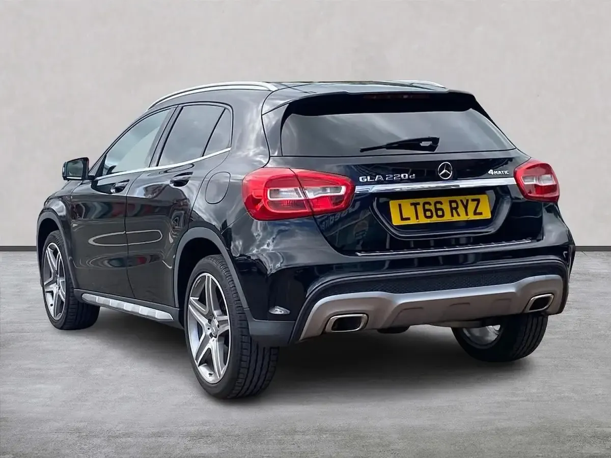 Used Mercedes GLA220 AMG line 2016 Black SUV