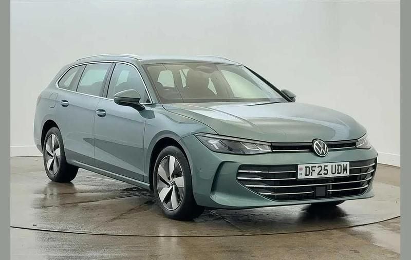 Green Used 2025 VW Passat Life Estate | £26,990 (Super price) - Image 1/4