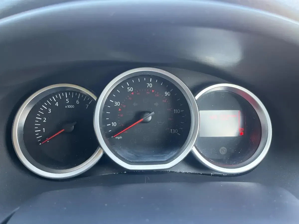 Used Dacia Sandero Ambiance 71 HP (52 kW) 2018 White Hatchback
