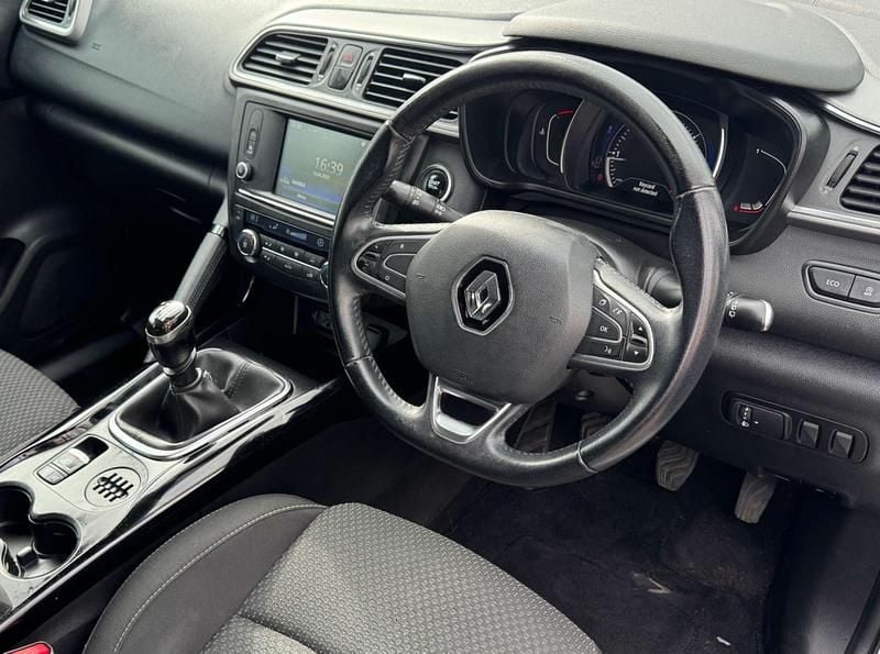 Usado Renault Kadjar Dynamique 110 HP (80 kW) 2016 Branco SUV