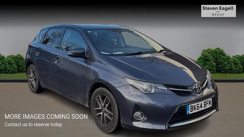 Used Toyota Auris 2015 Blue Hatchback