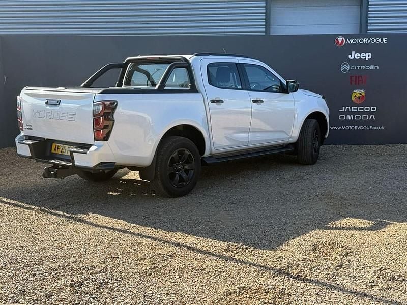 Used Isuzu D-Max 2025 White Pickup