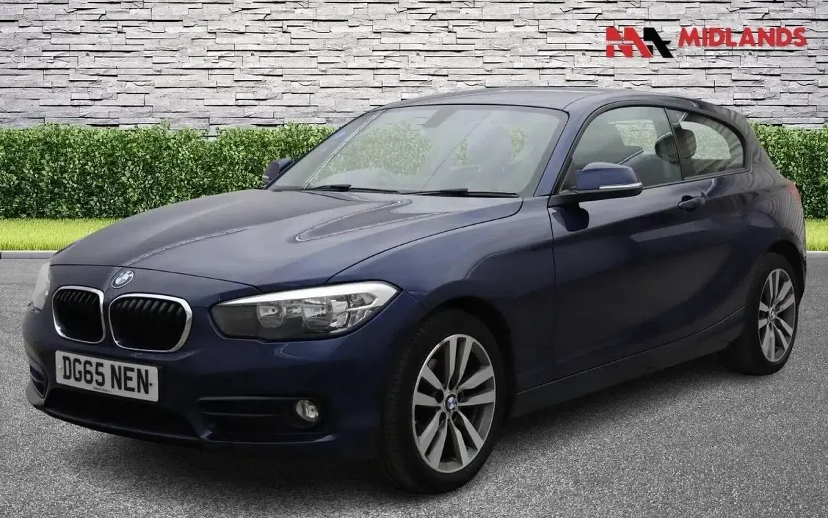 Used BMW 118 Sport Line 136 HP (100 kW) 2015 Blue Hatchback