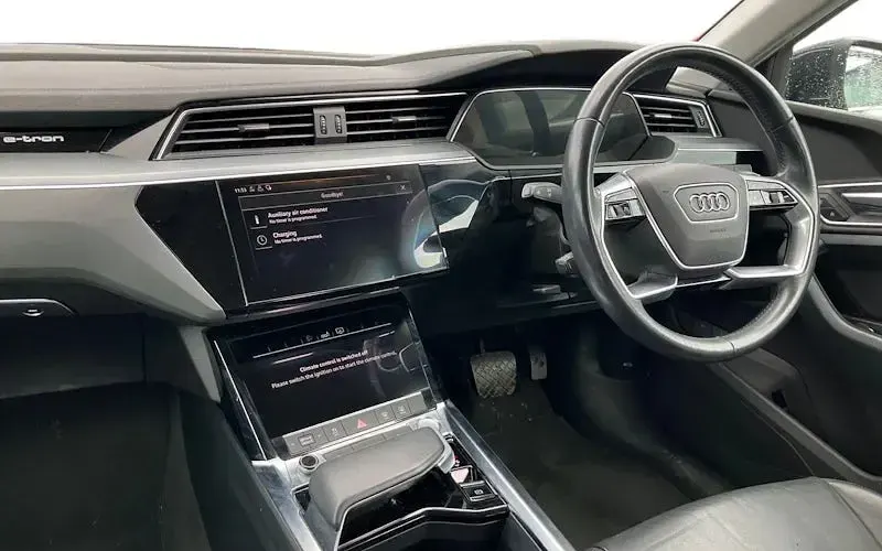 Used Audi e-tron 230 kW (313 HP) 2022 SUV