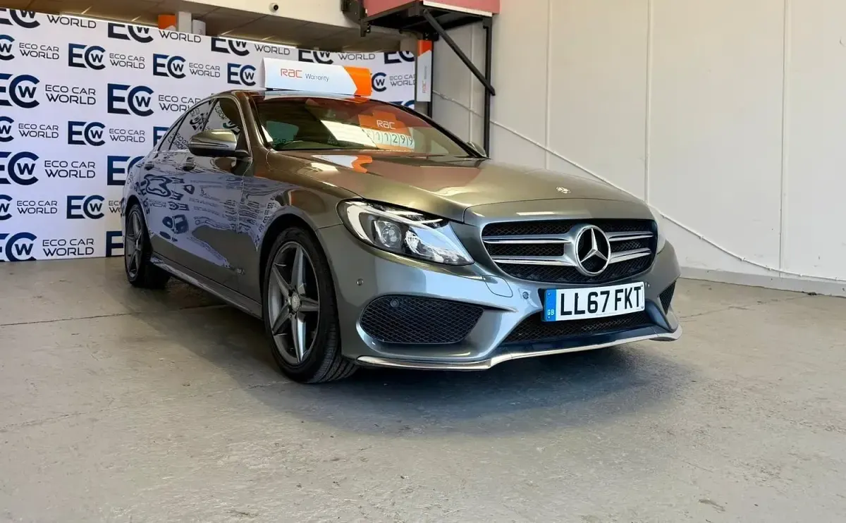 Used Mercedes C220 AMG Line Premium 170 HP (125 kW) 2017 Grey Sedan
