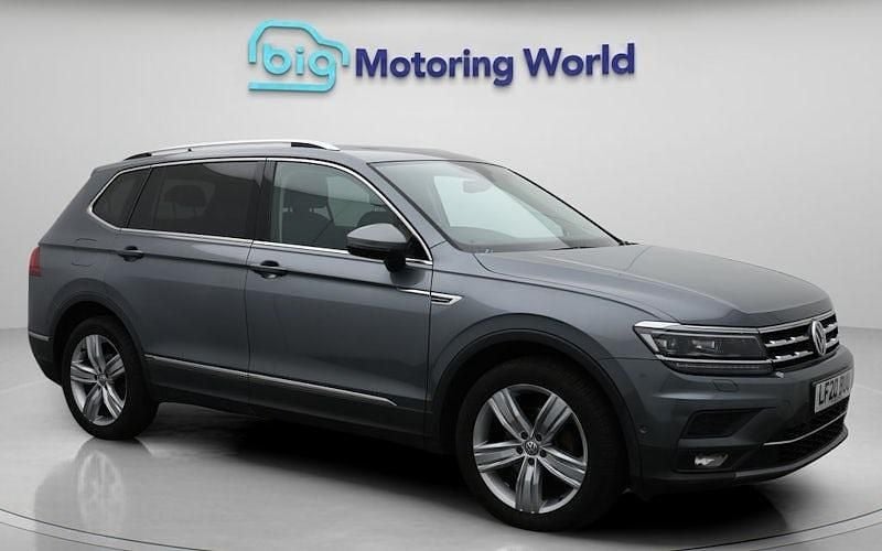 Used 2020 VW Tiguan Allspace SEL SUV | £22,415 (Fair price) - Image 1/4