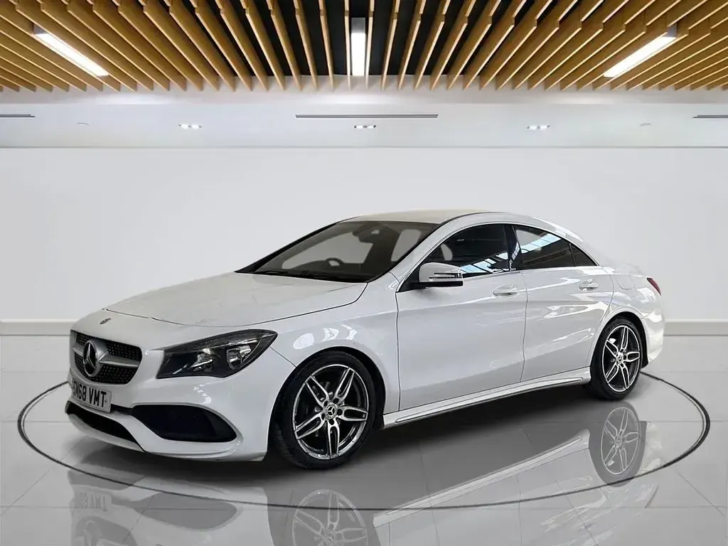 Used Mercedes CLA180 AMG line 122 HP (89 kW) 2018 White Coupe