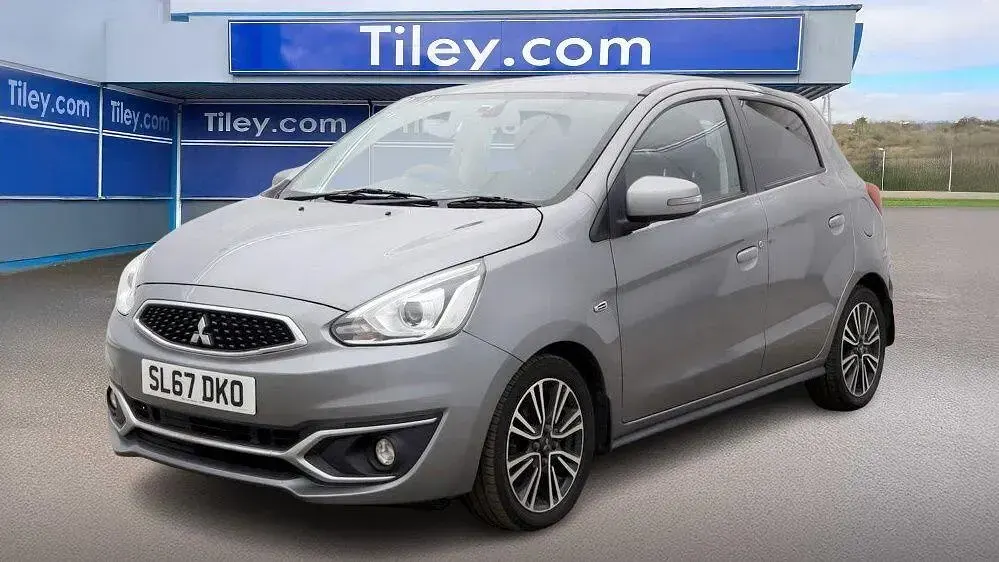 Used Mitsubishi Mirage 79 HP (58 kW) 2017 Grey Hatchback