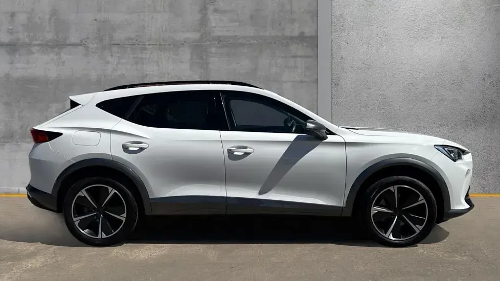 Used Cupra Formentor 150 HP (110 kW) 2023 White SUV