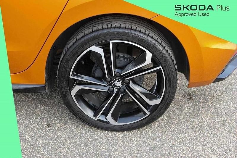 Used Skoda Fabia Monte Carlo 113 HP (83 kW) 2025 Phoenix orange metallic black magic pearl effect Hatchback