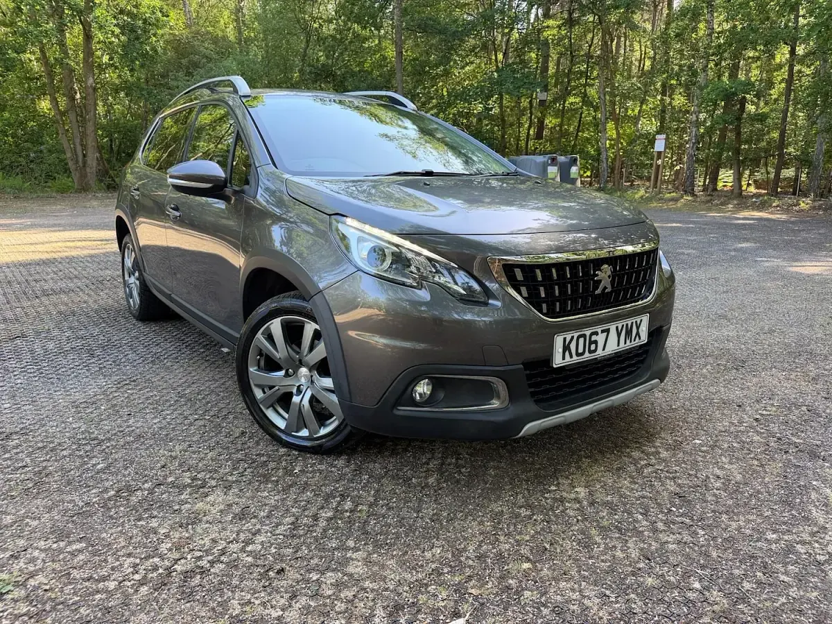 Usado Peugeot 2008 Allure 2018 Cinzento SUV