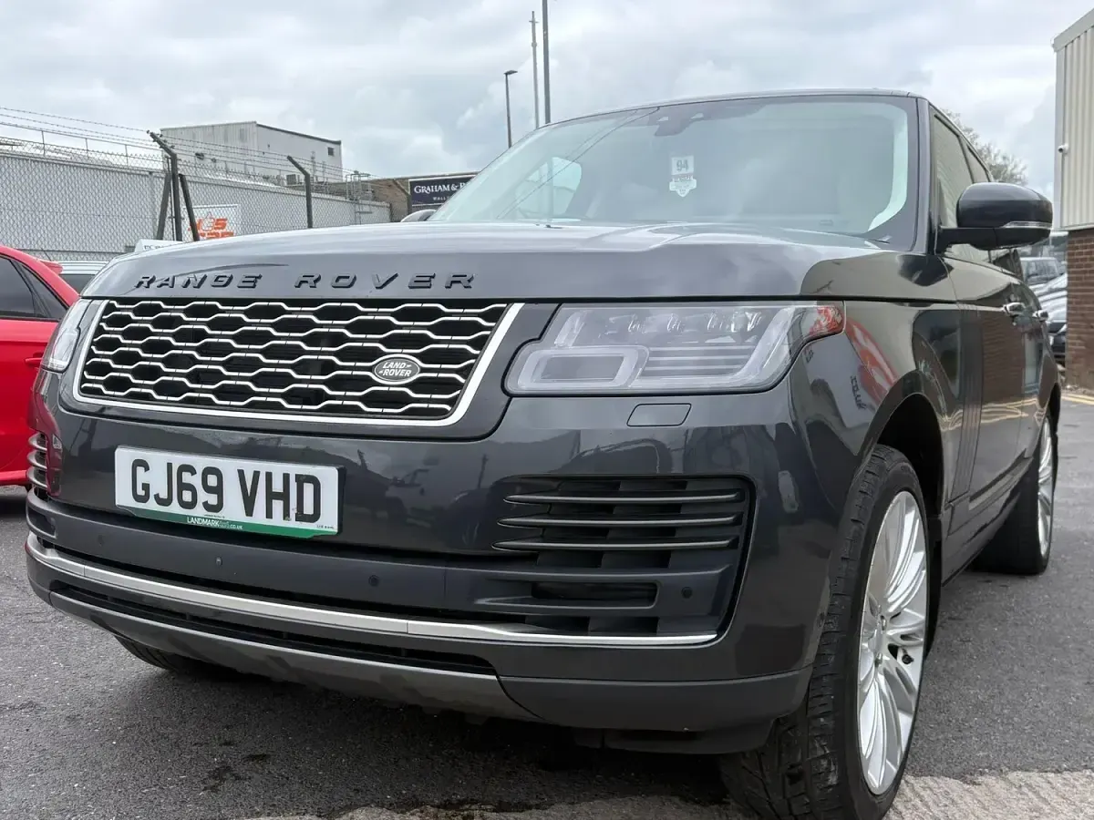 Used Land Rover Range Rover Autobiography 275 HP (202 kW) 2019 Grey SUV