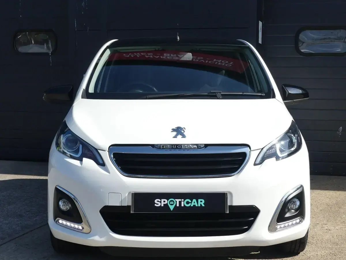 Used Peugeot 108 Allure 71 HP (52 kW) 2019 White Hatchback