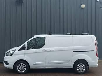 Used Ford Transit Custom Limited 130 HP (95 kW) 2022 White Van