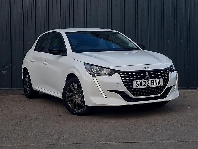 Used Peugeot 208 Active Premium 75 HP (55 kW) 2022 White Hatchback