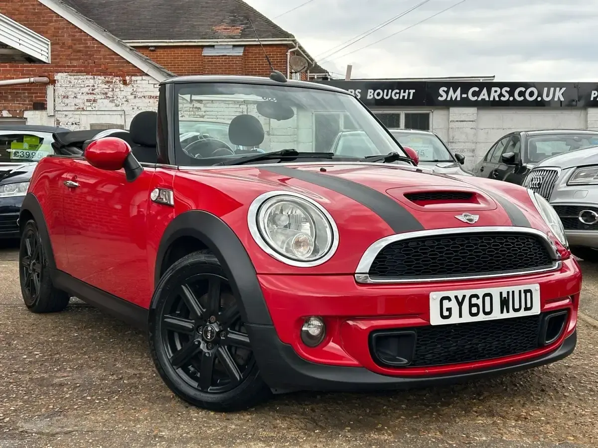 Używany Mini Cooper S Cabriolet 2010 Czerwony Kabriolet