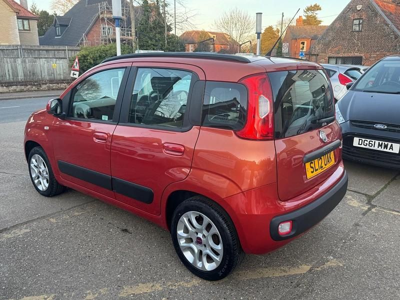 Used Fiat Panda Lounge 85 HP (62 kW) 2012 Red Hatchback
