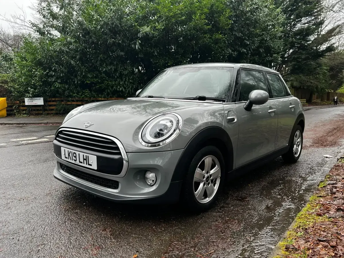 Usado Mini ONE Classic 2019 Gris Utilitario
