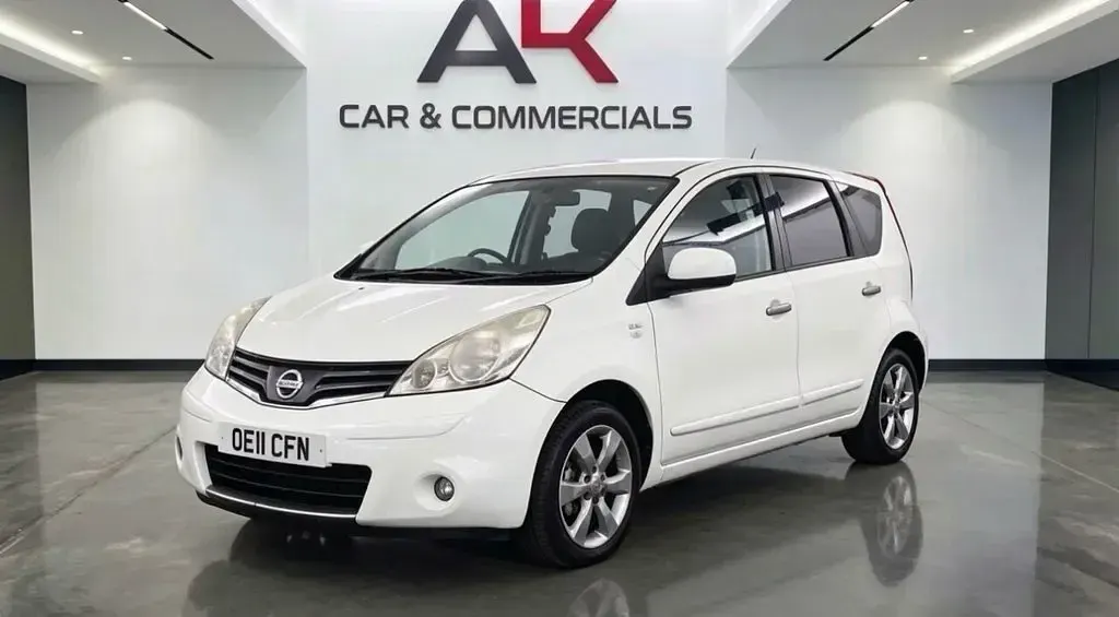 Used Nissan Note N-TEC 2011 White Hatchback