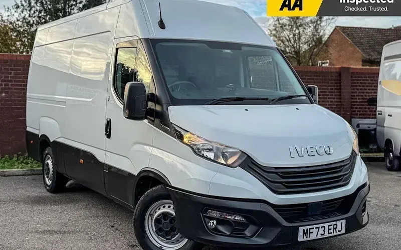 Used Iveco Daily 136 HP (100 kW) 2023 Van