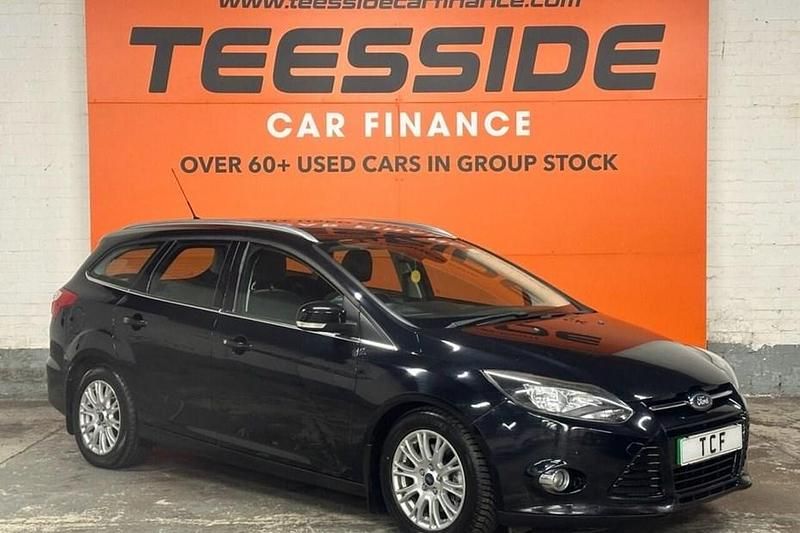 Used Ford Focus Titanium 140 HP (102 kW) 2011 Black Estate