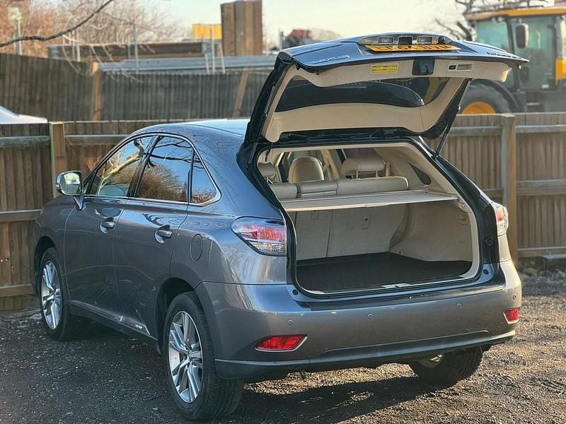 Used Lexus RX450h 298 HP (219 kW) 2014 Grey SUV