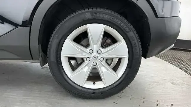 Usado Volvo XC40 Core 161 CV (118 kW) 2023 SUV