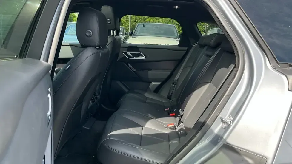 Used Land Rover Range Rover Velar SE Dynamic 204 HP (150 kW) 2026 Premium metallic  zadar grey SUV