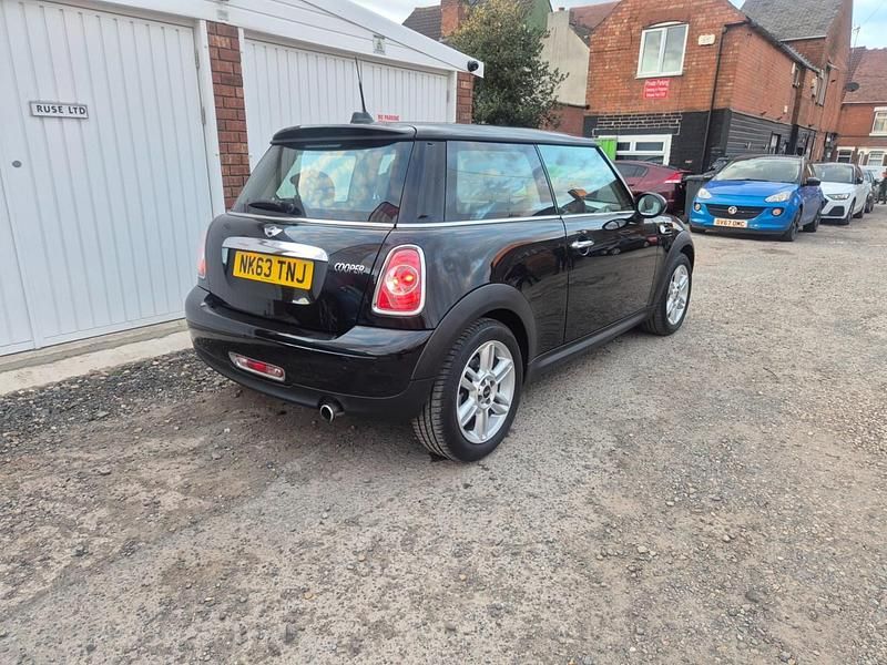Used Mini Cooper Hatch 2013 Black Hatchback