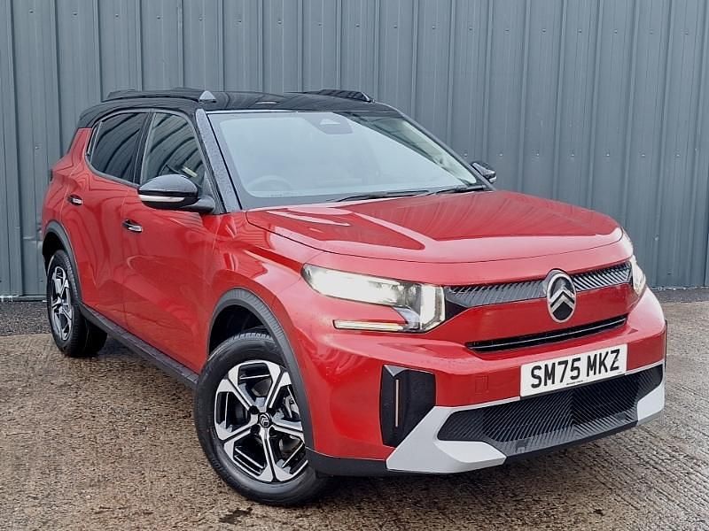 Red New 2025 Citroën C3 Aircross SUV | £20,698 (Fair price) - Image 1/4