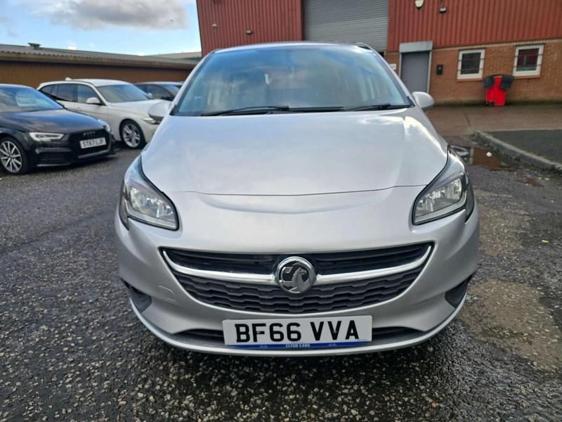 Used Vauxhall Corsa Design Edition 90 HP (66 kW) 2016 Silver Hatchback