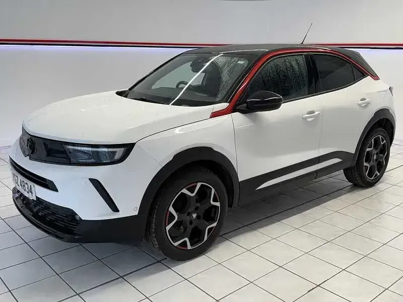 Used Vauxhall Mokka GS Line 130 HP (95 kW) 2022 White SUV