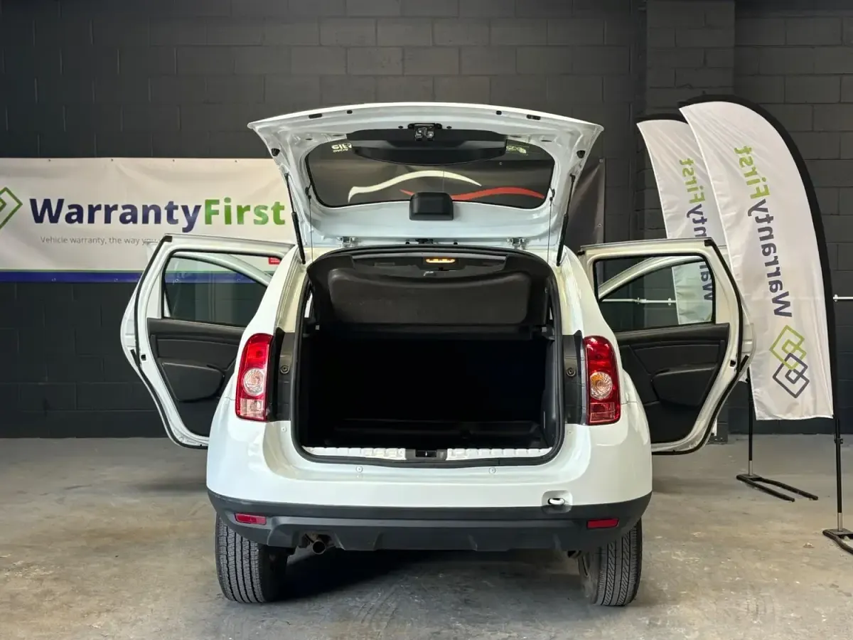 Used Dacia Duster Ambiance 107 HP (78 kW) 2015 White SUV