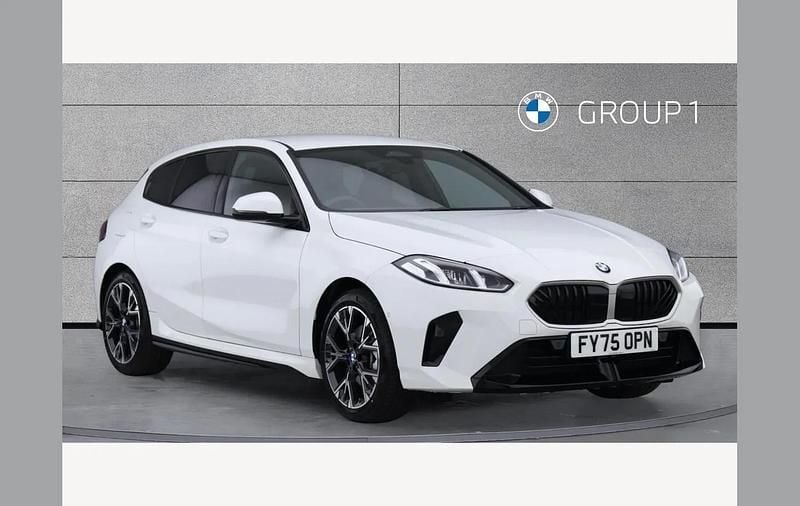 Used BMW 120 M Sport 170 HP (125 kW) 2025 White Hatchback