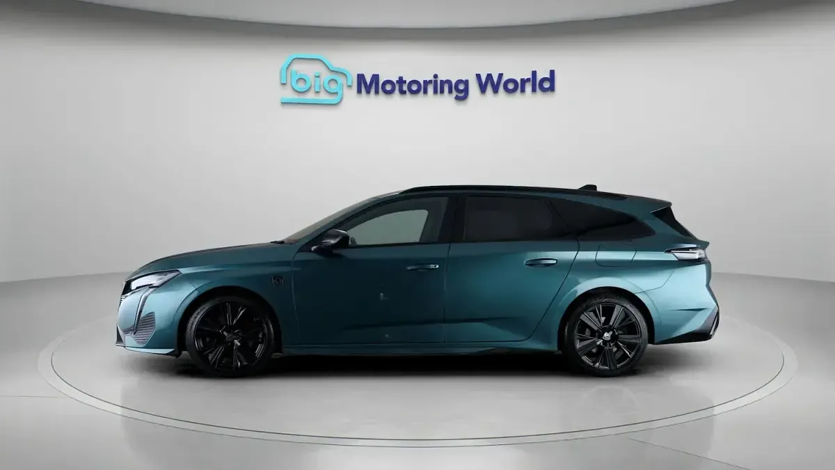 Used Peugeot 308 SW Premium 225 HP (165 kW) 2022 Blue Estate